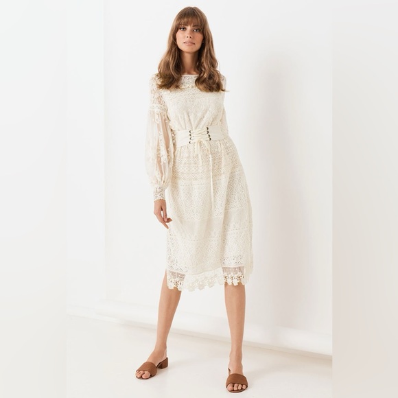 *Rare* Spell & The Gypsy Collective - Dawn Lace Belted Midi dress NWT size S - Picture 6 of 7